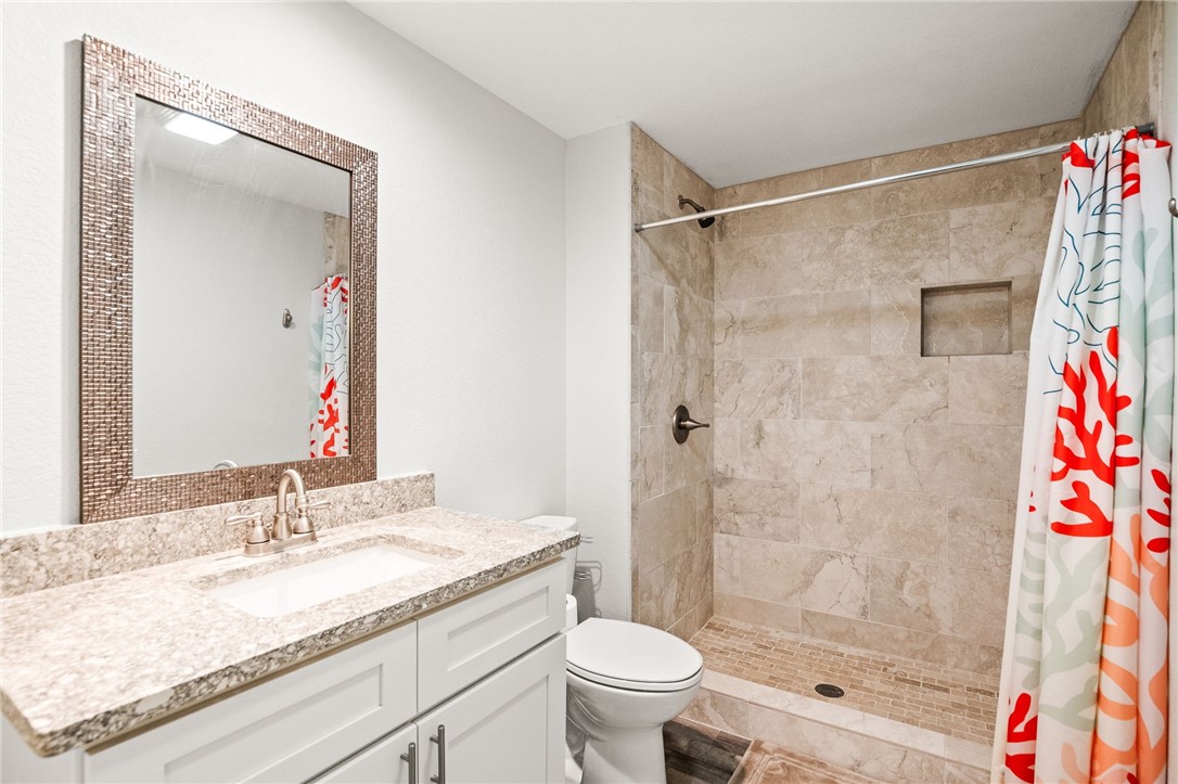 2321 Harbor Dr Property Photo 33