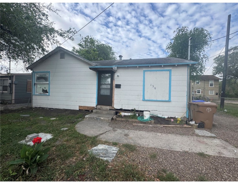 139 Edwards St Property Photo