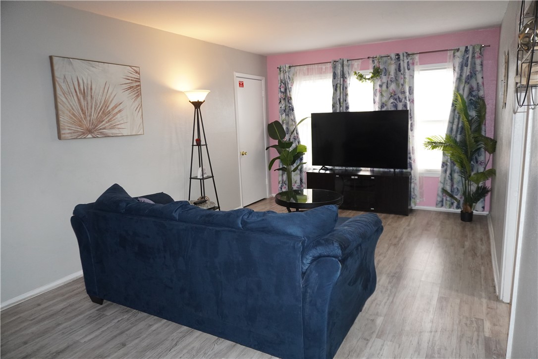 3120 Santa Fe St 3 Property Photo 5