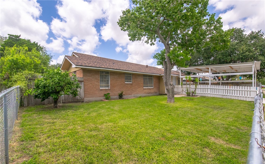 4009 Marion Property Photo 2
