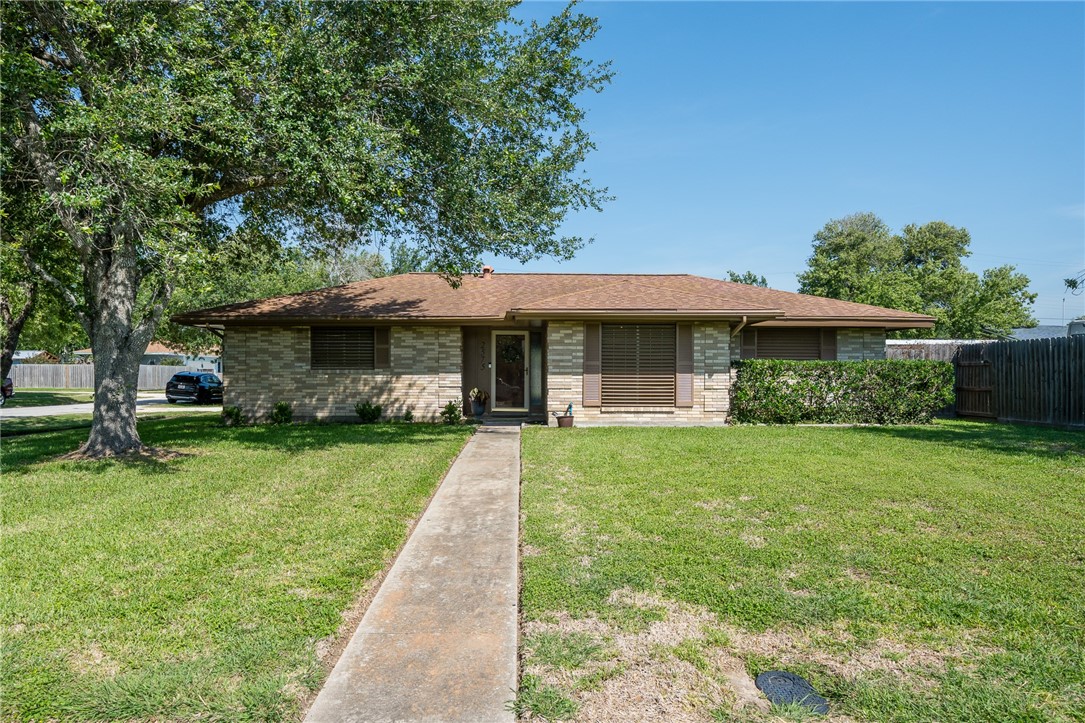 2575 Arkansas St Property Photo