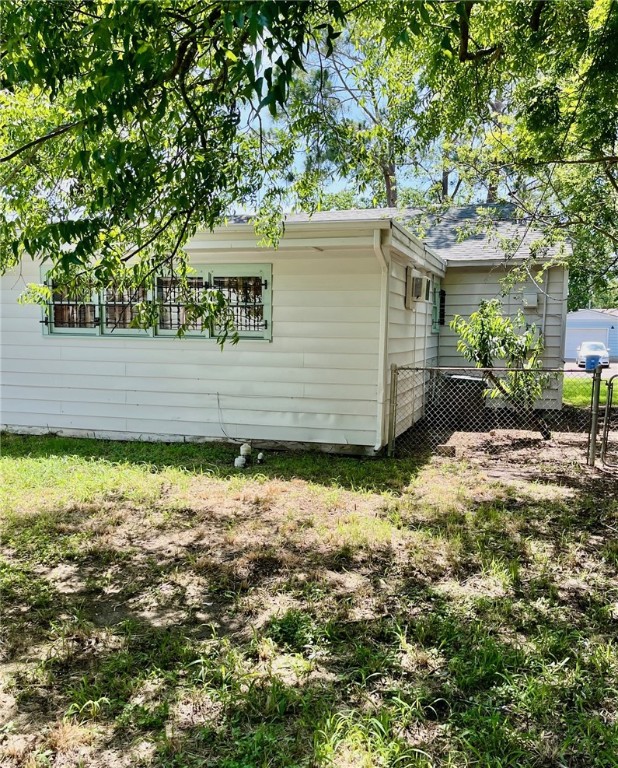 4225 Lowman St Property Photo 34