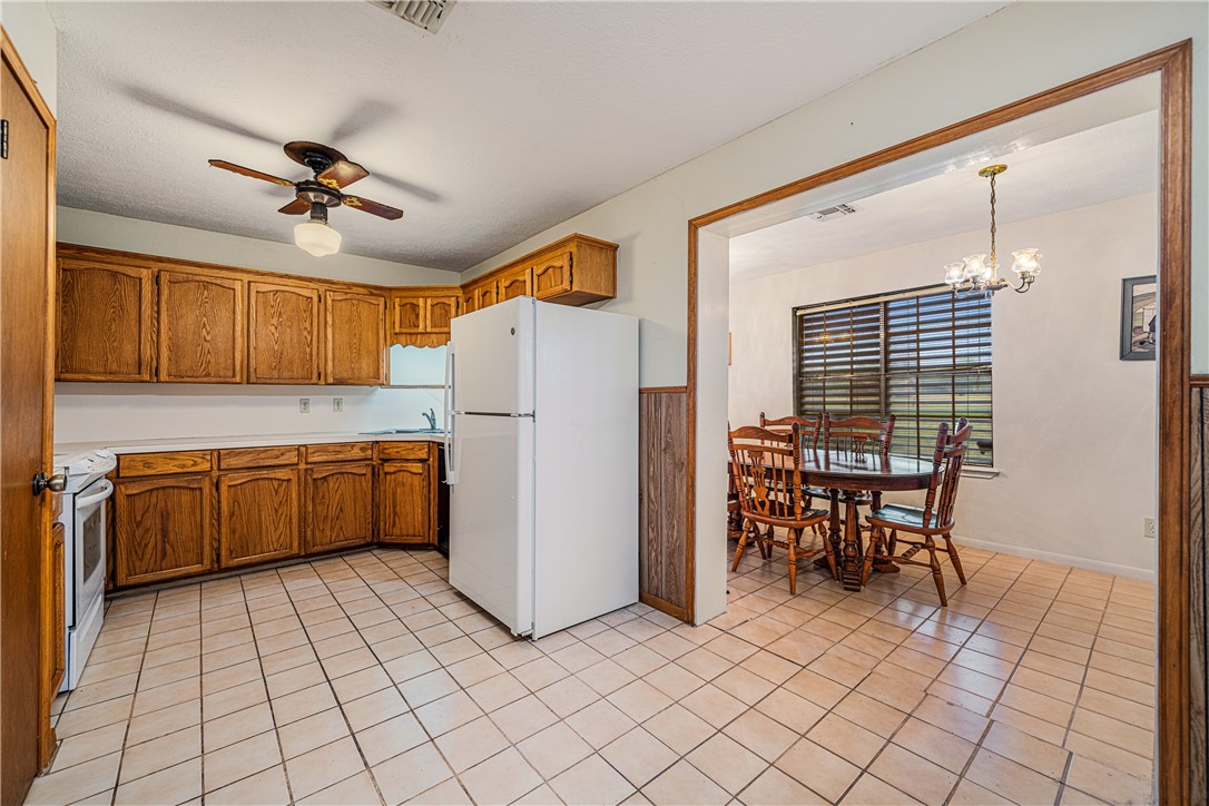 5469 Sunset Trail Property Photo 12