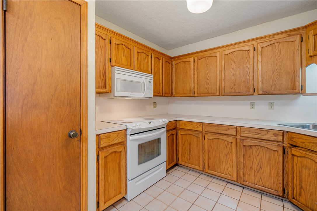 5469 Sunset Trail Property Photo 13