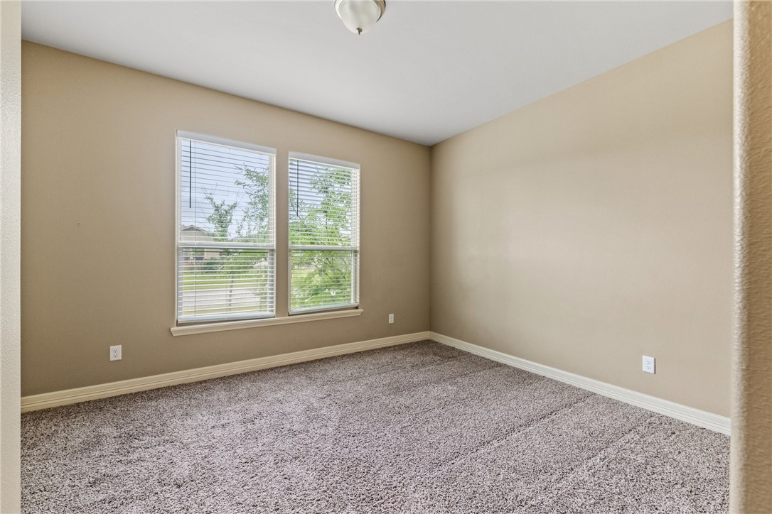 2222 Cuarzo Dr Property Photo 11