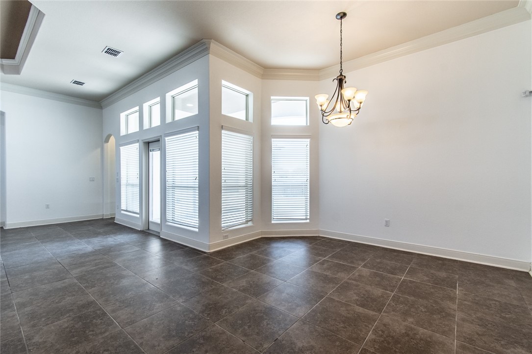 8054 Calgary Dr Property Photo 5