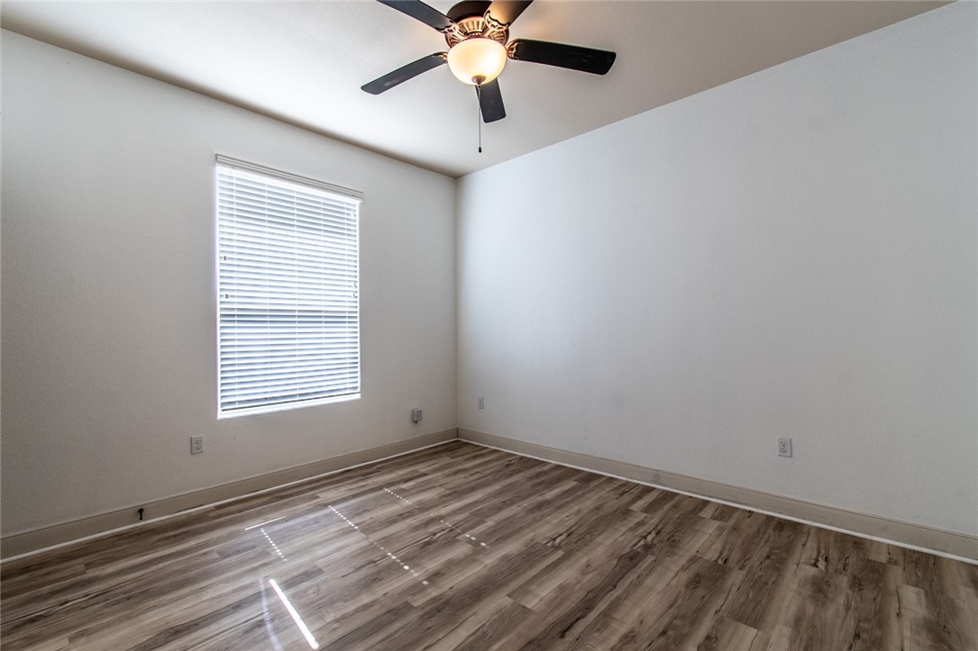 8054 Calgary Dr Property Photo 12