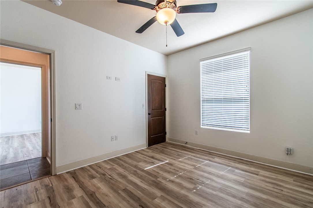 8054 Calgary Dr Property Photo 13