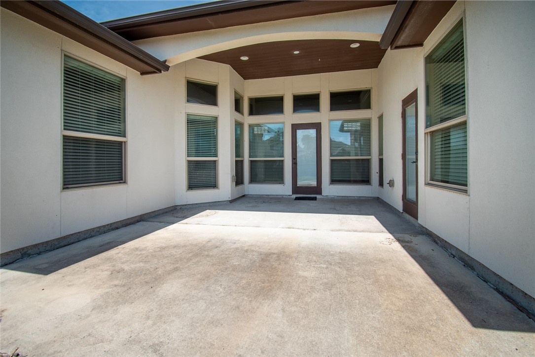 8054 Calgary Dr Property Photo 16