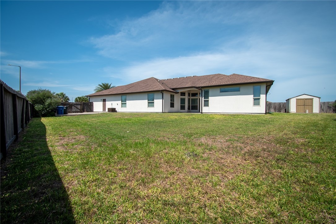 8054 Calgary Dr Property Photo 17