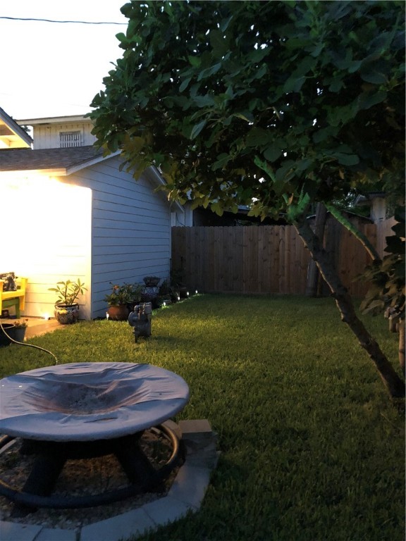 2534 Nogales St Property Photo 16