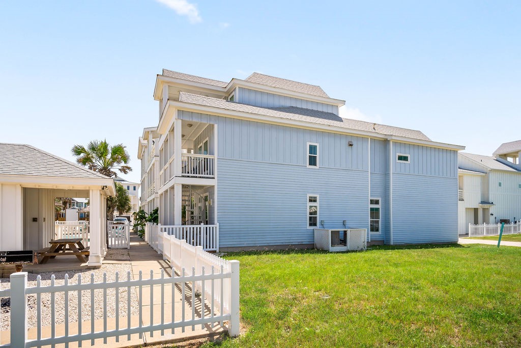 4903 State Highway 361 8 Property Photo 9