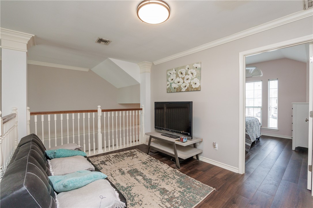 7533 Rancho Vista Blvd Property Photo 14