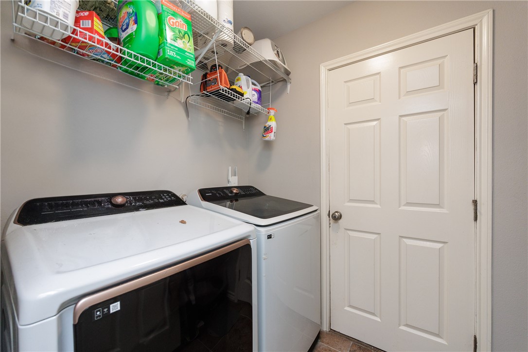 7533 Rancho Vista Blvd Property Photo 19