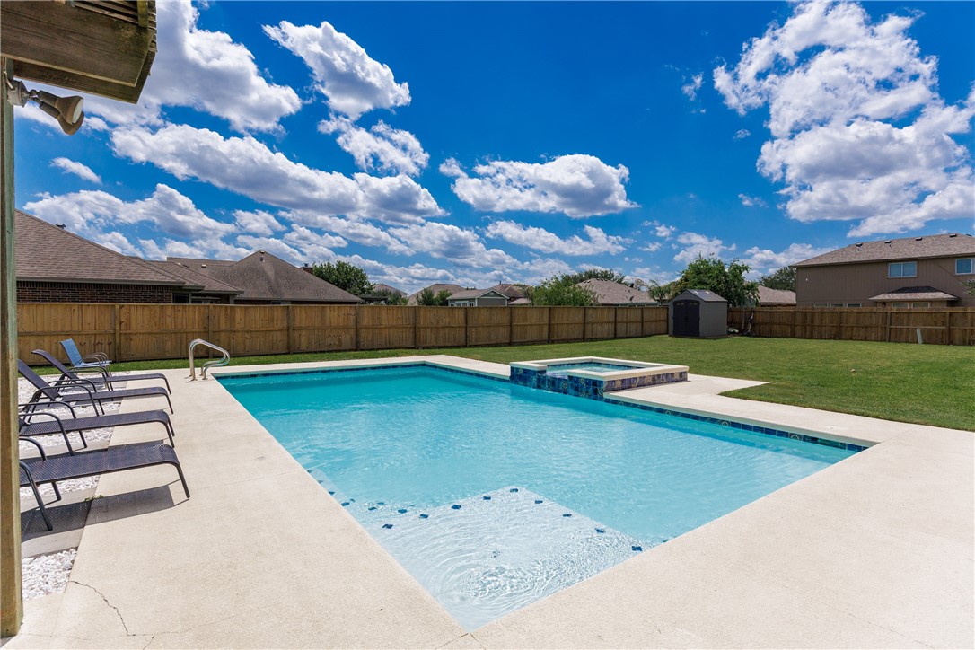 7533 Rancho Vista Blvd Property Photo 26