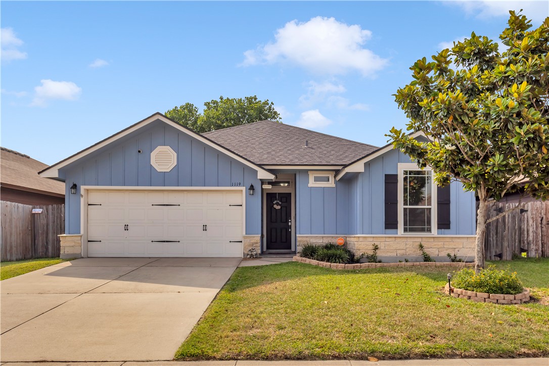 1119 Imperial St Property Photo