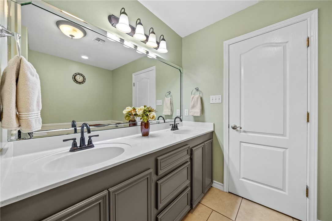 3137 Masterson Dr Property Photo 12