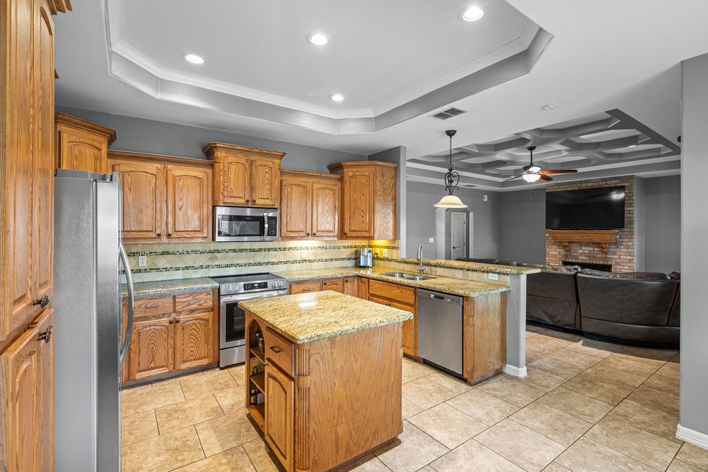 156 Lakeview Trace Property Photo 8
