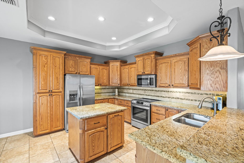 156 Lakeview Trace Property Photo 9