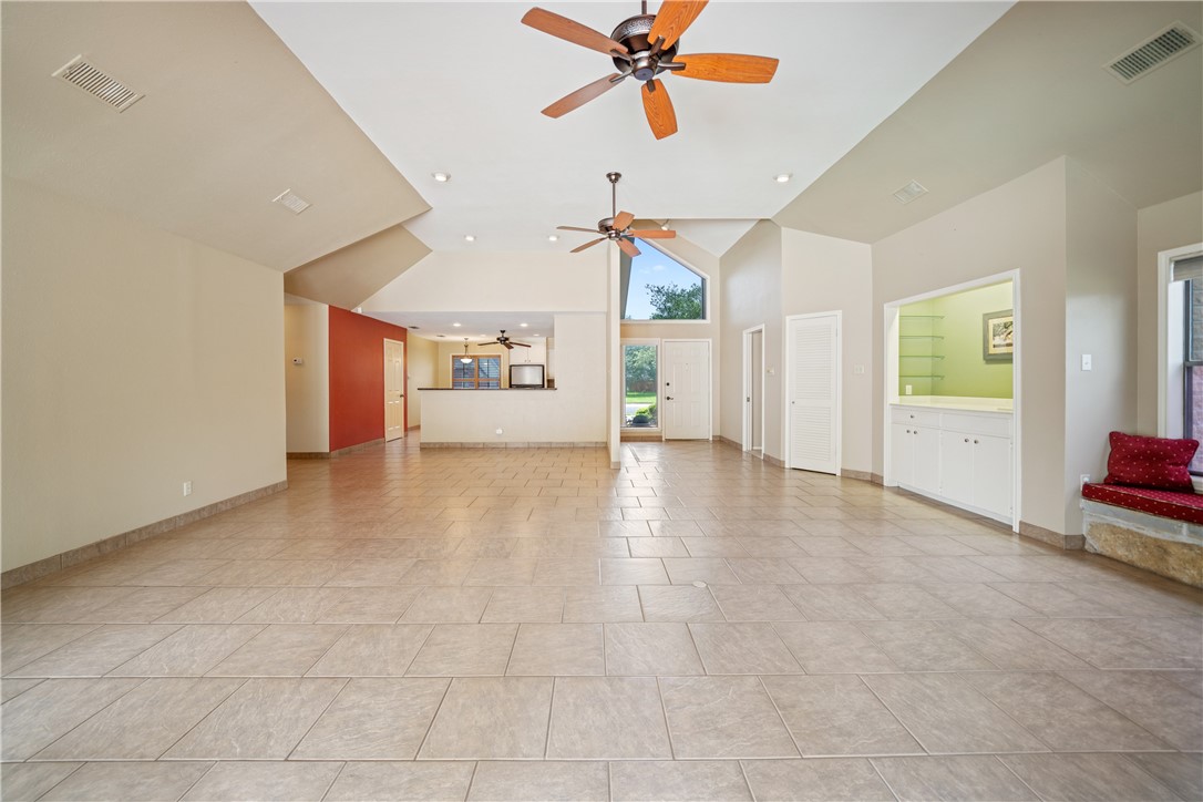 3724 Andron St Property Photo 6