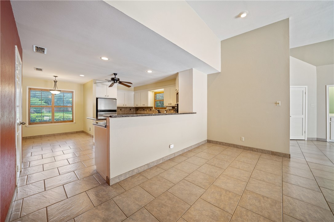 3724 Andron St Property Photo 7