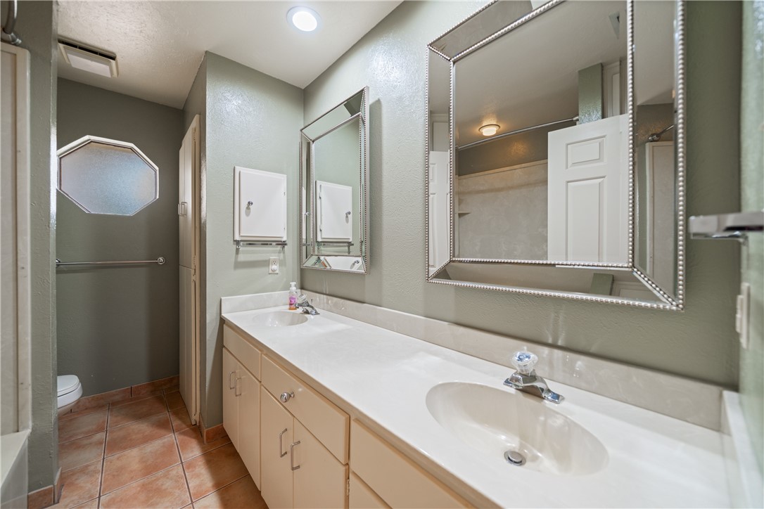 3724 Andron St Property Photo 16