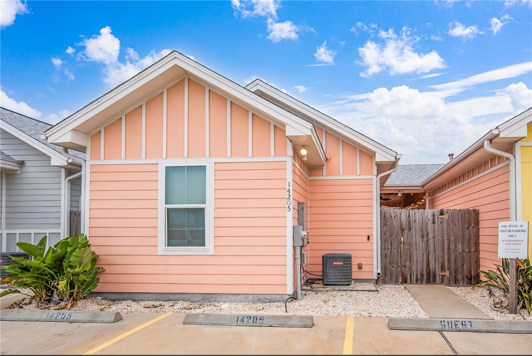 14205 Anegada Dr Property Photo 1