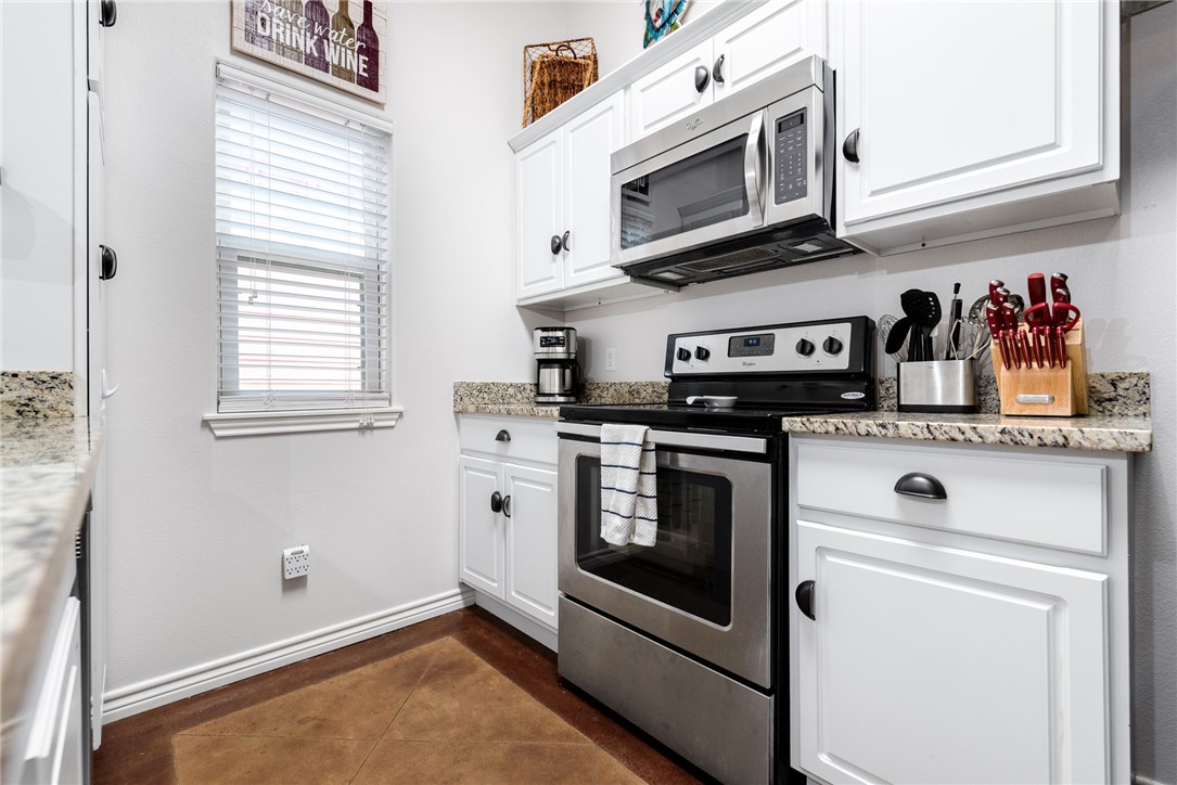 14205 Anegada Dr Property Photo 7