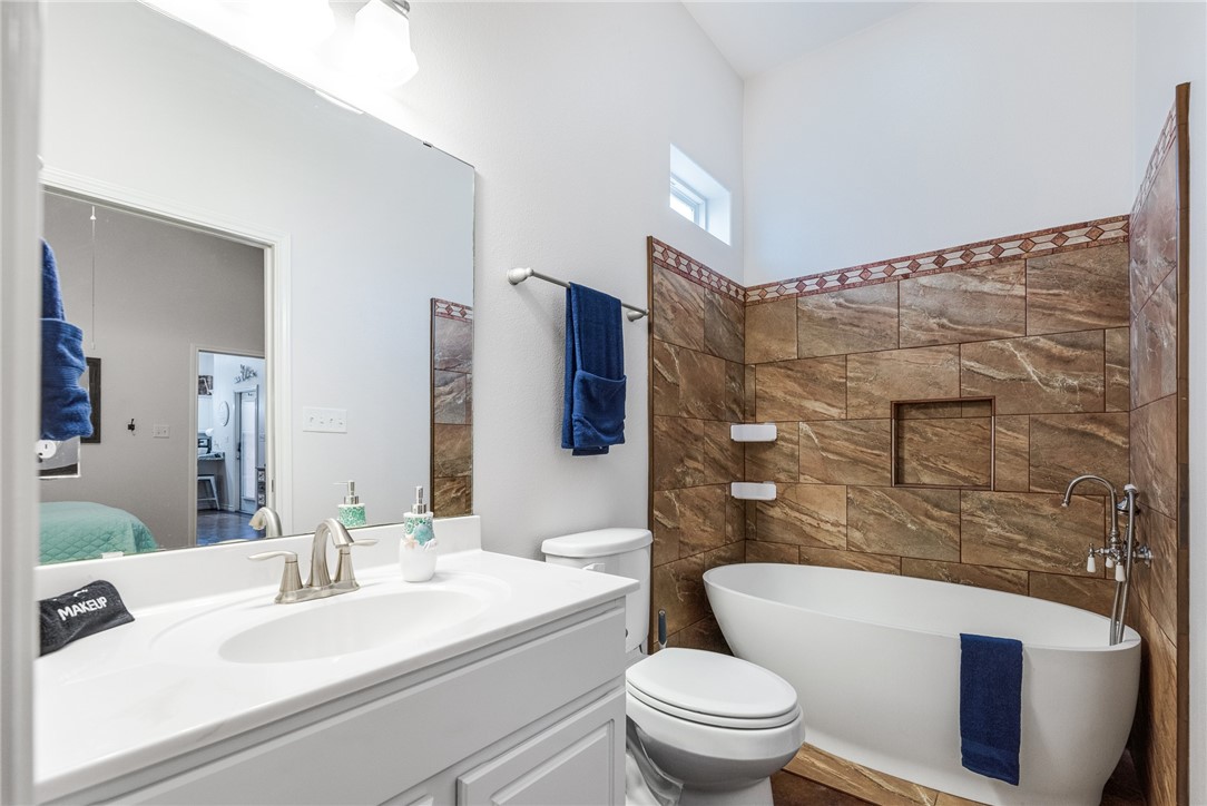 14205 Anegada Dr Property Photo 9