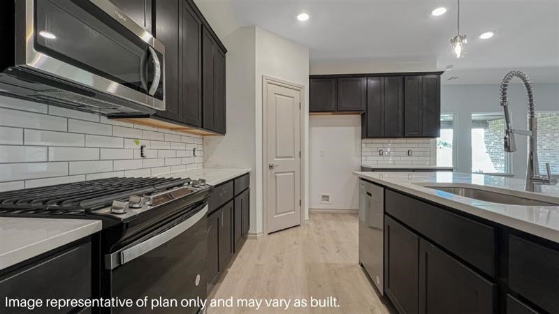3617 Sahar Lake Dr Property Photo 7