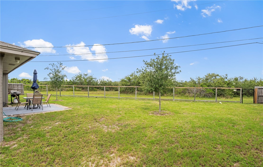 826 Saint Phillip Ct Property Photo 14