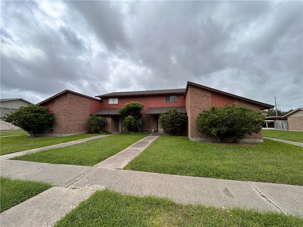 4217 Acushnet Dr Property Photo 1