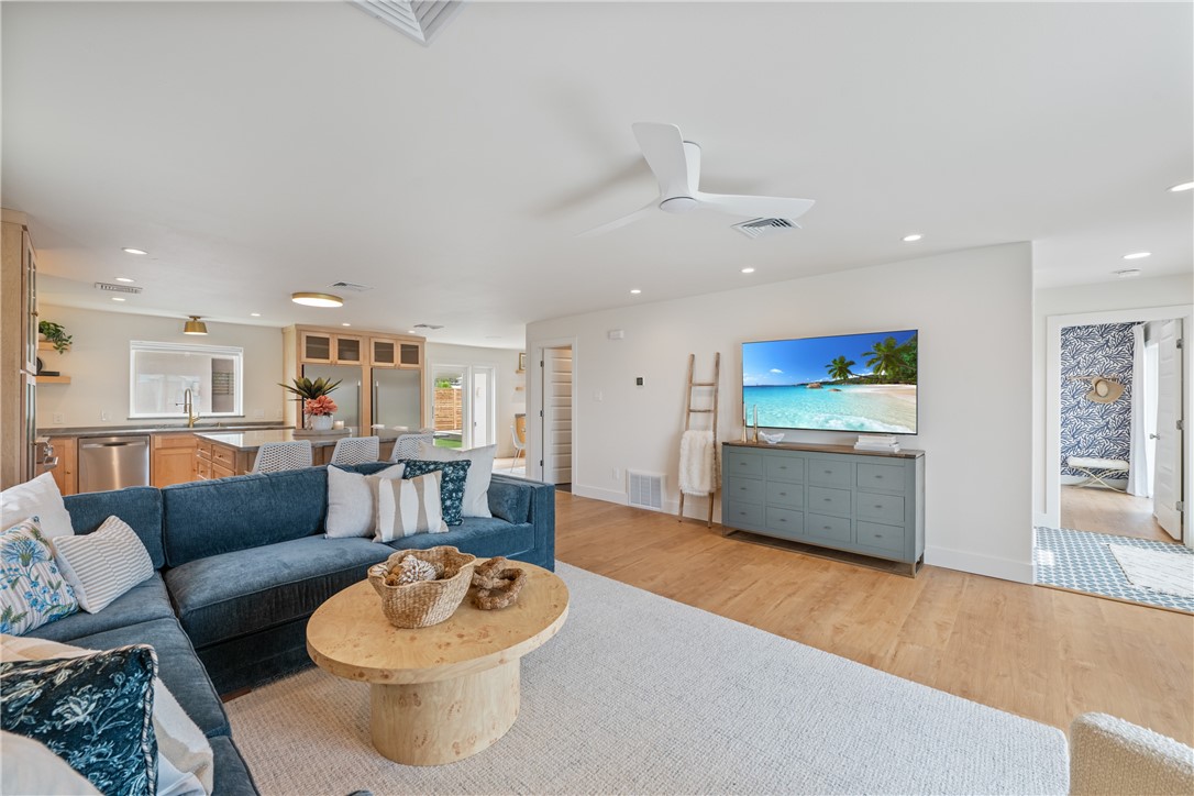 416 E Avenue C Ave Property Photo 12