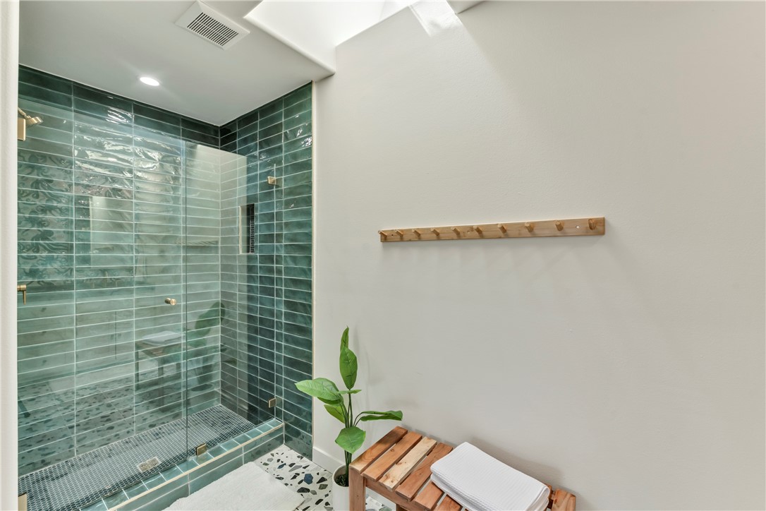 416 E Avenue C Ave Property Photo 26