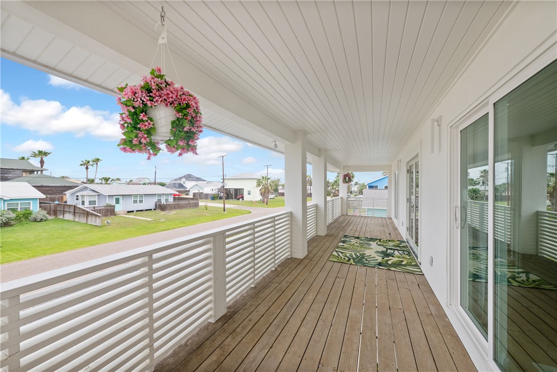 416 E Avenue C Ave Property Photo 35