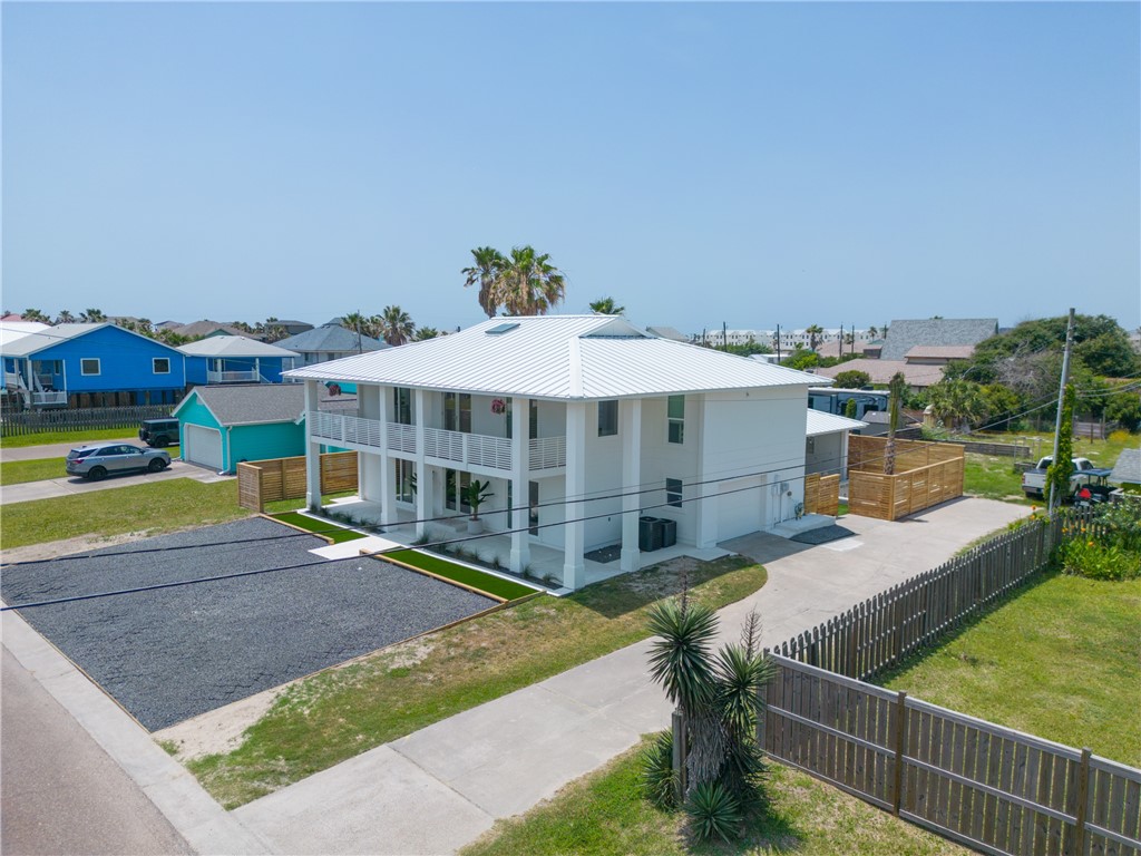 416 E Avenue C Ave Property Photo 38