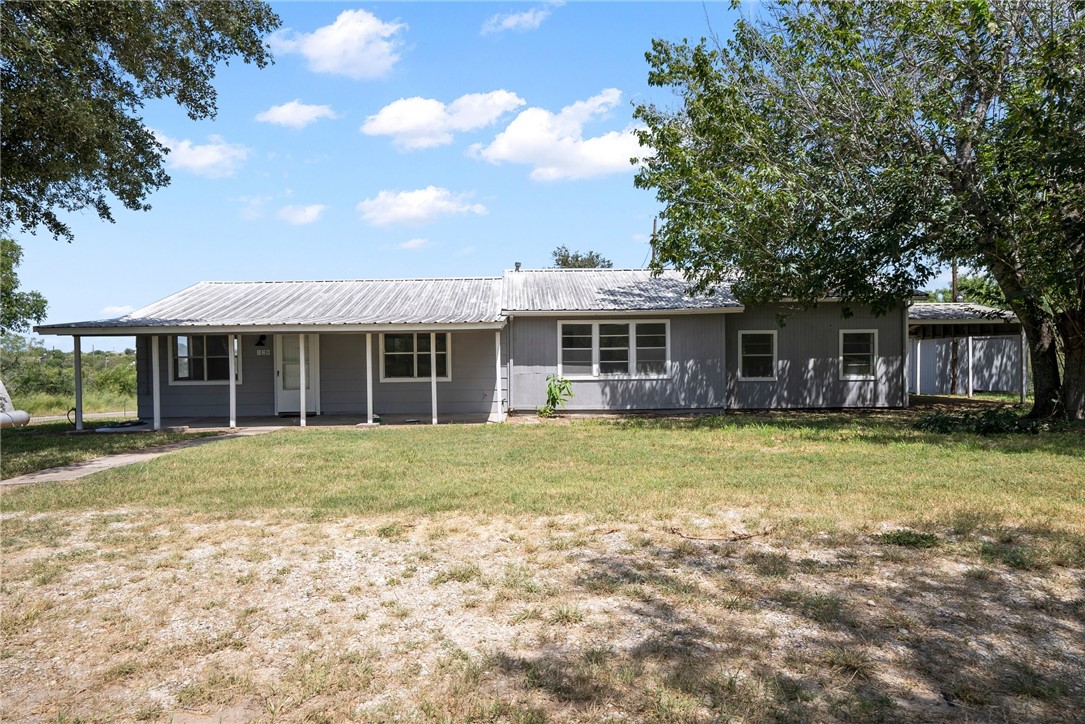 128 Live Oak Ln Property Photo