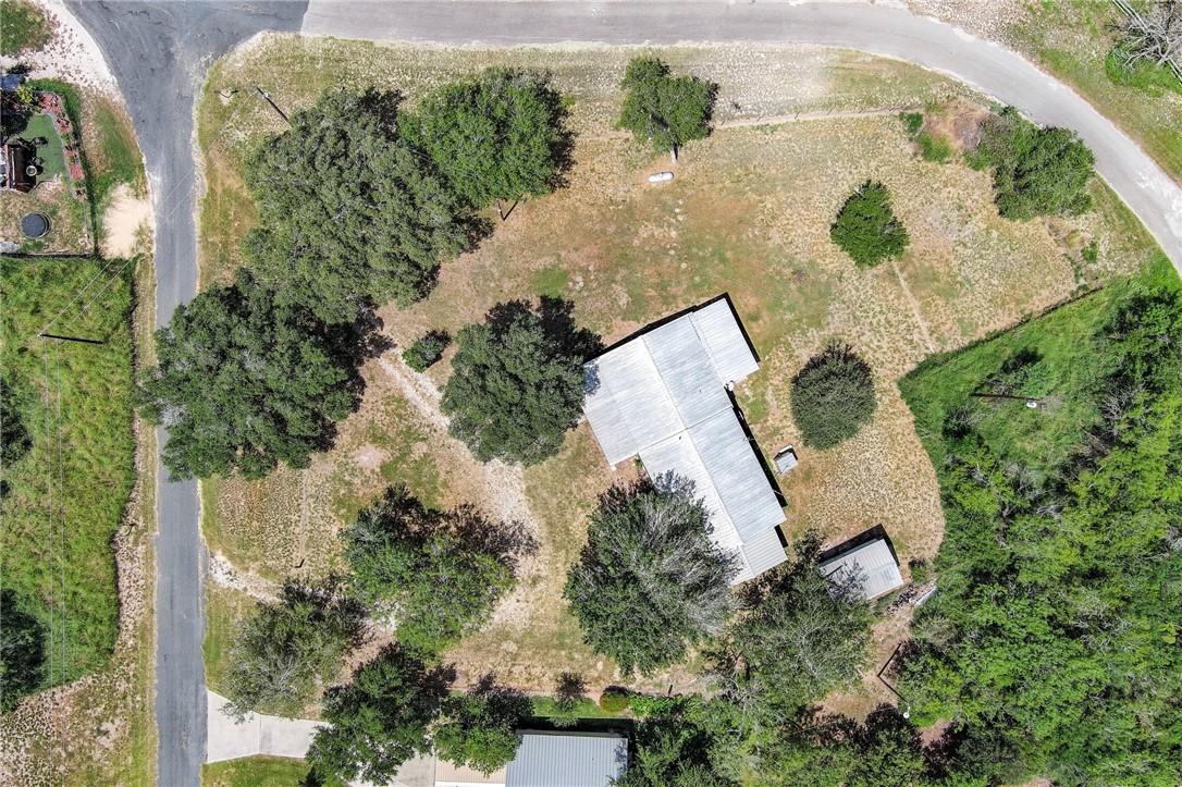 128 Live Oak Ln Property Photo 40