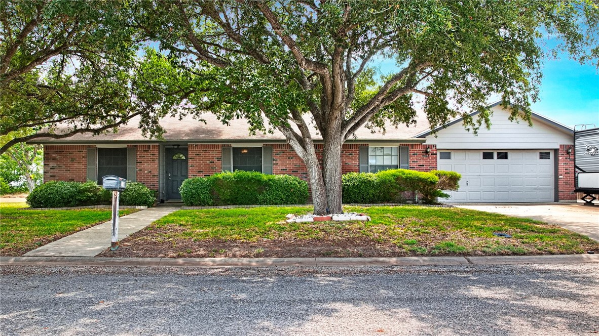 918 Tutt Ave Property Photo