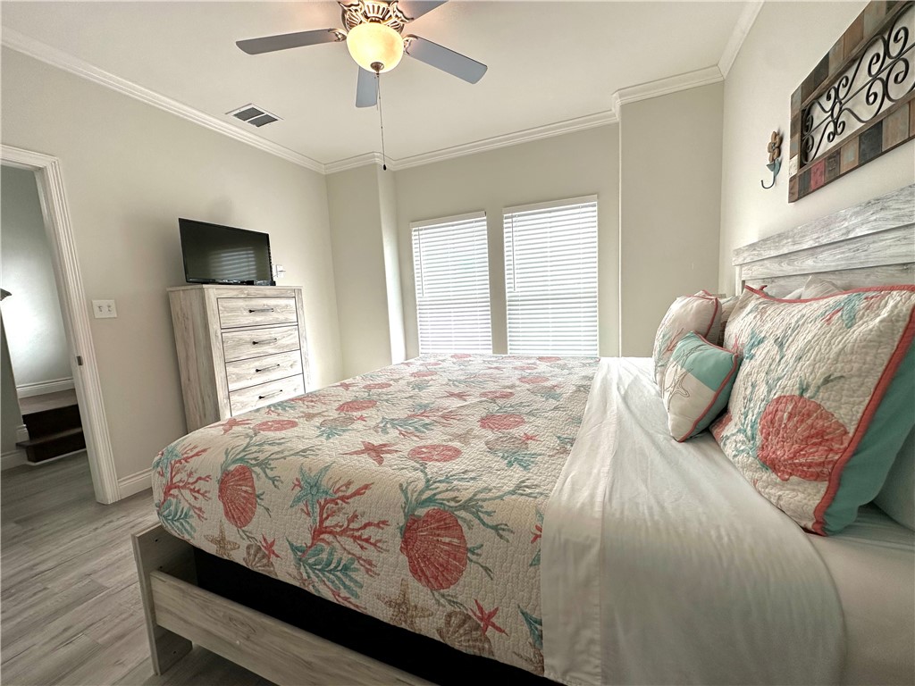 14818 Robla Dr Property Photo 11