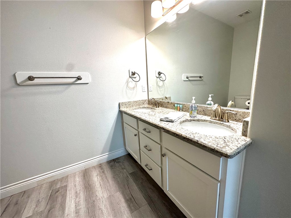 14818 Robla Dr Property Photo 26