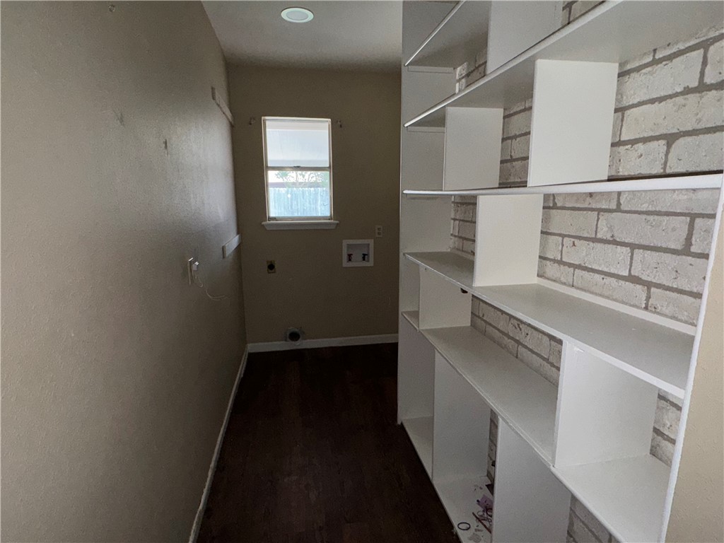 5122 Moultrie Dr Property Photo 8