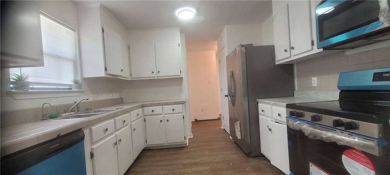 167 Shady Oak Property Photo 4