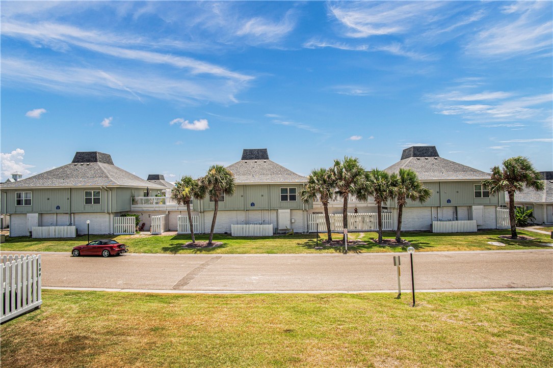 4901 State Highway 361 136 Property Photo 25