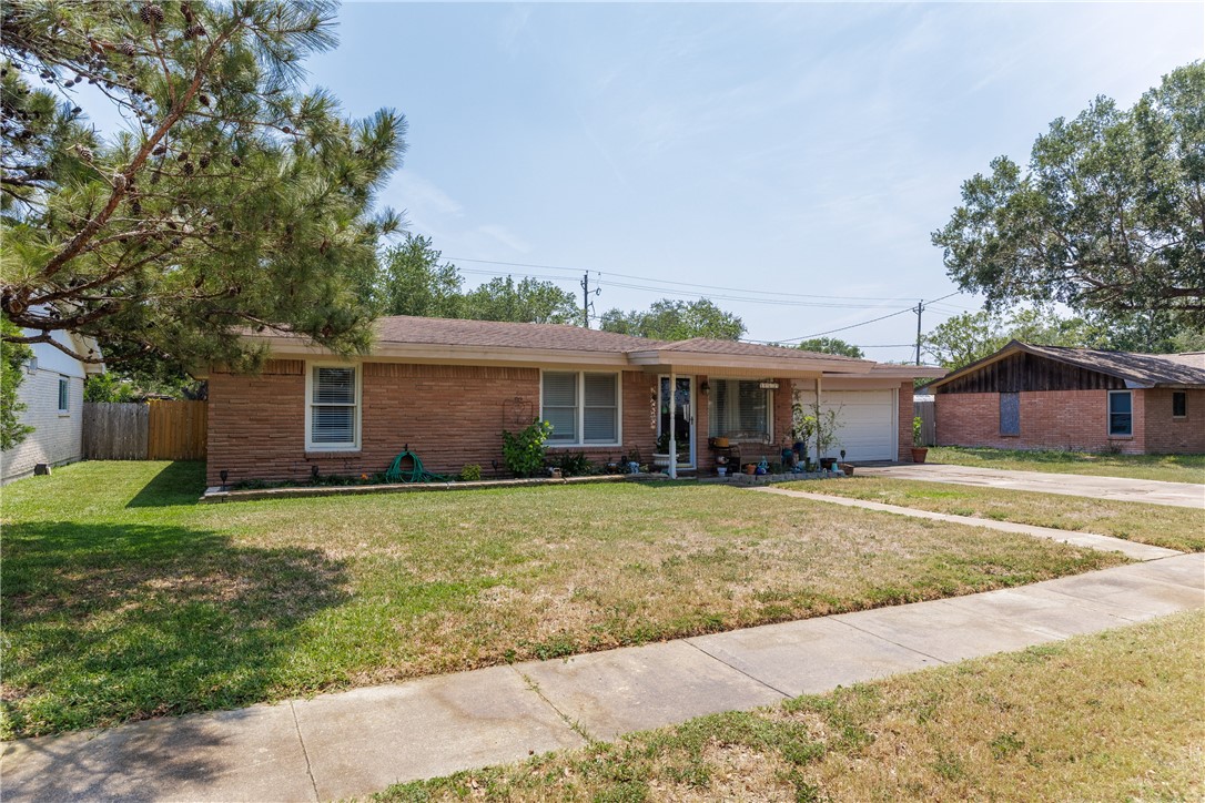 10639 Emmord Loop Property Photo 2