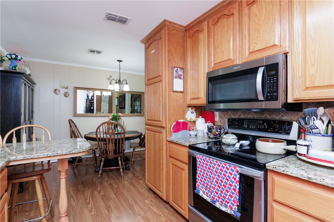 10639 Emmord Loop Property Photo 7