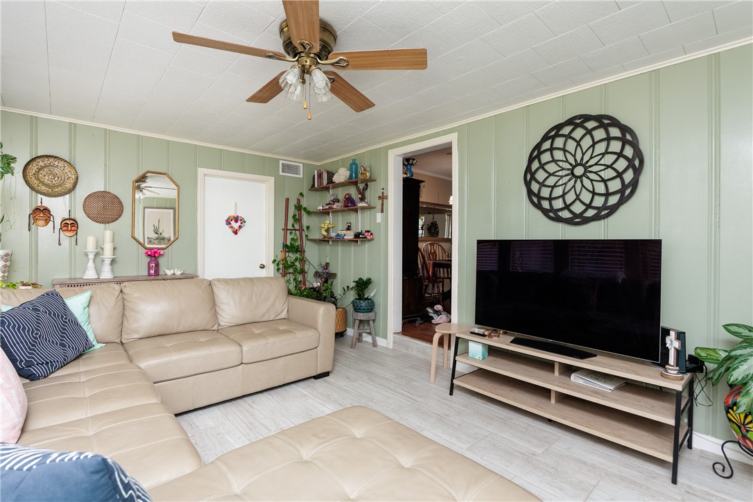 10639 Emmord Loop Property Photo 17