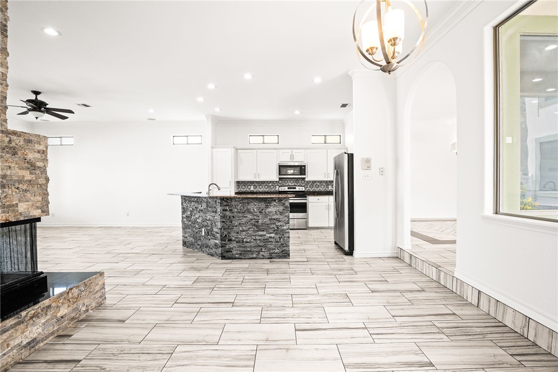 1331 Bayview Dr Property Photo 15