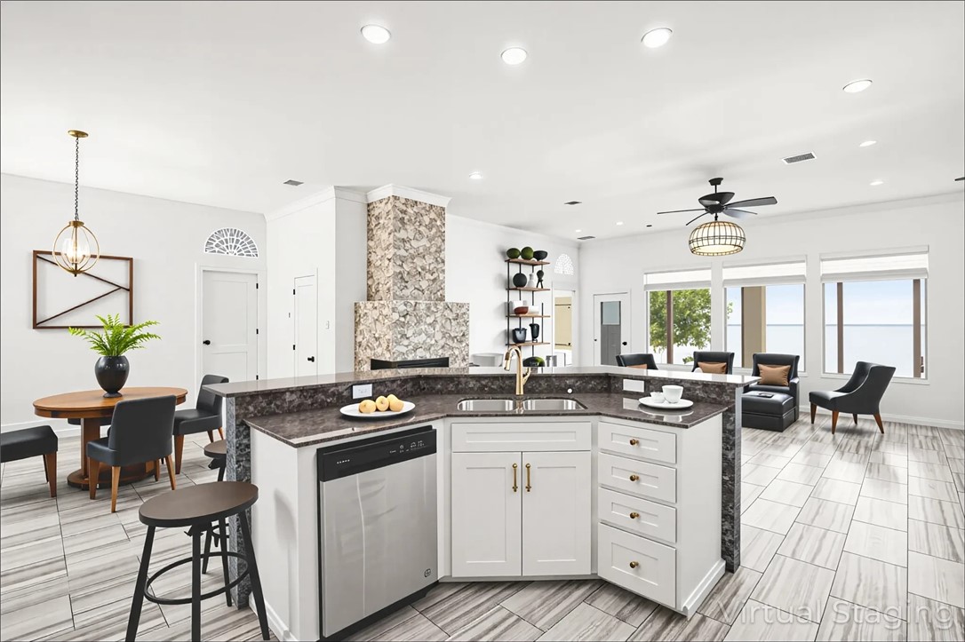 1331 Bayview Dr Property Photo 16