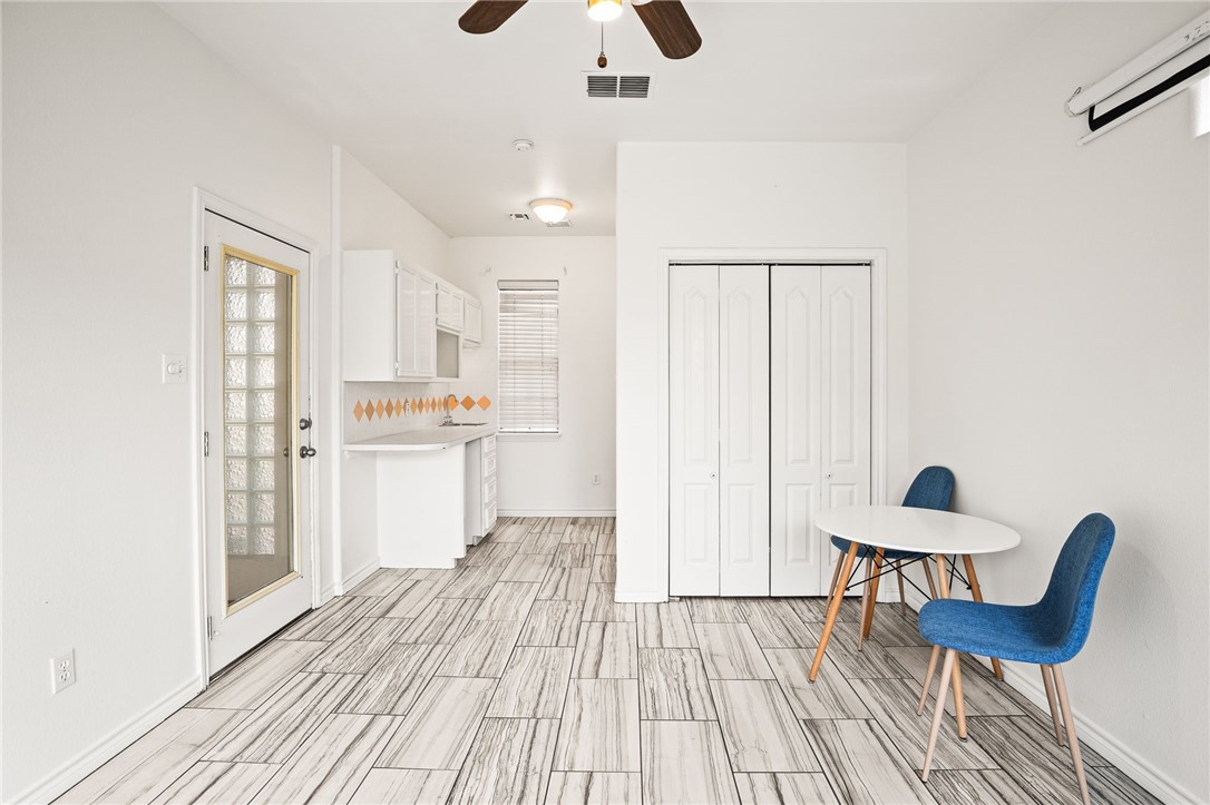 1331 Bayview Dr Property Photo 28